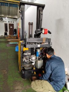 Proses Service Hand Stacker Dunia Lifting