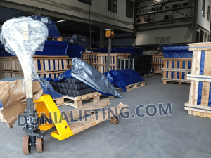 Hand Pallet BOSTEHN Short New - Dunia Lifting