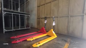 Pemasangan Nametag Service Hand Pallet - Dunia Lifting